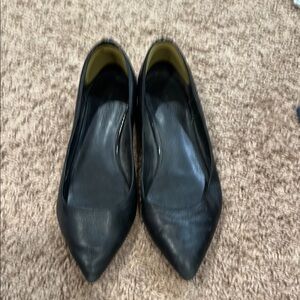 🛍️3 for $12 // pointed toe flats